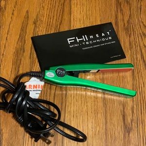 FHI Heat Mini Technique Ceramic Styling Iron